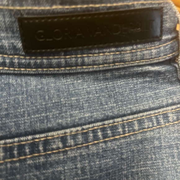 Gloria Vanderbilt jeans - Picture 4 of 7